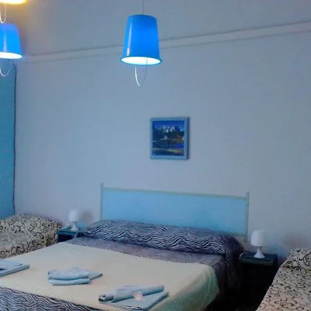 Bed & Breakfast Minicurcu 3*